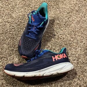 Women’s Hokas